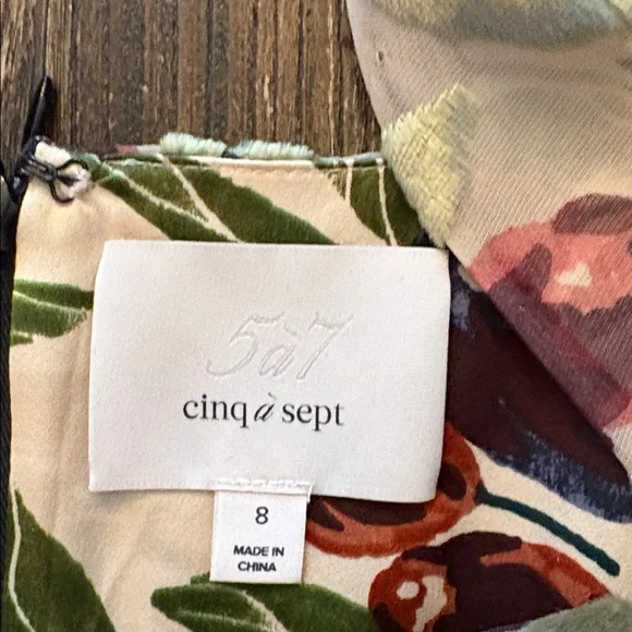 Cinq à Sept Carolee Midi Dress Mixed Floral Twist Front Burnout Size 8 EUC - Picture 5 of 9